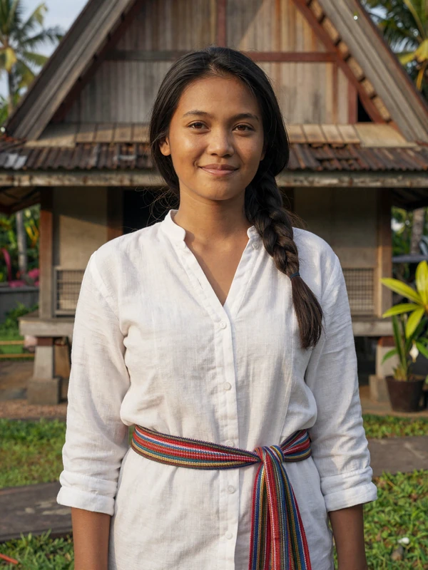 Rosa, 26, Timorese woman from Suai seeking genuine connection